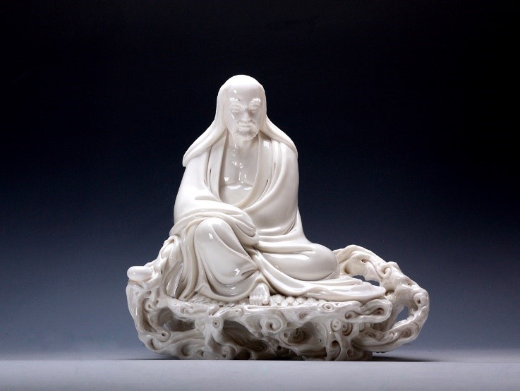 <h2>鸟巢禅师</h2><p>作者：柯宏荣</p><p>创作年代：2008年</p><p>规格：33cm×23cm×32cm</p><p>品类：陶瓷</p>